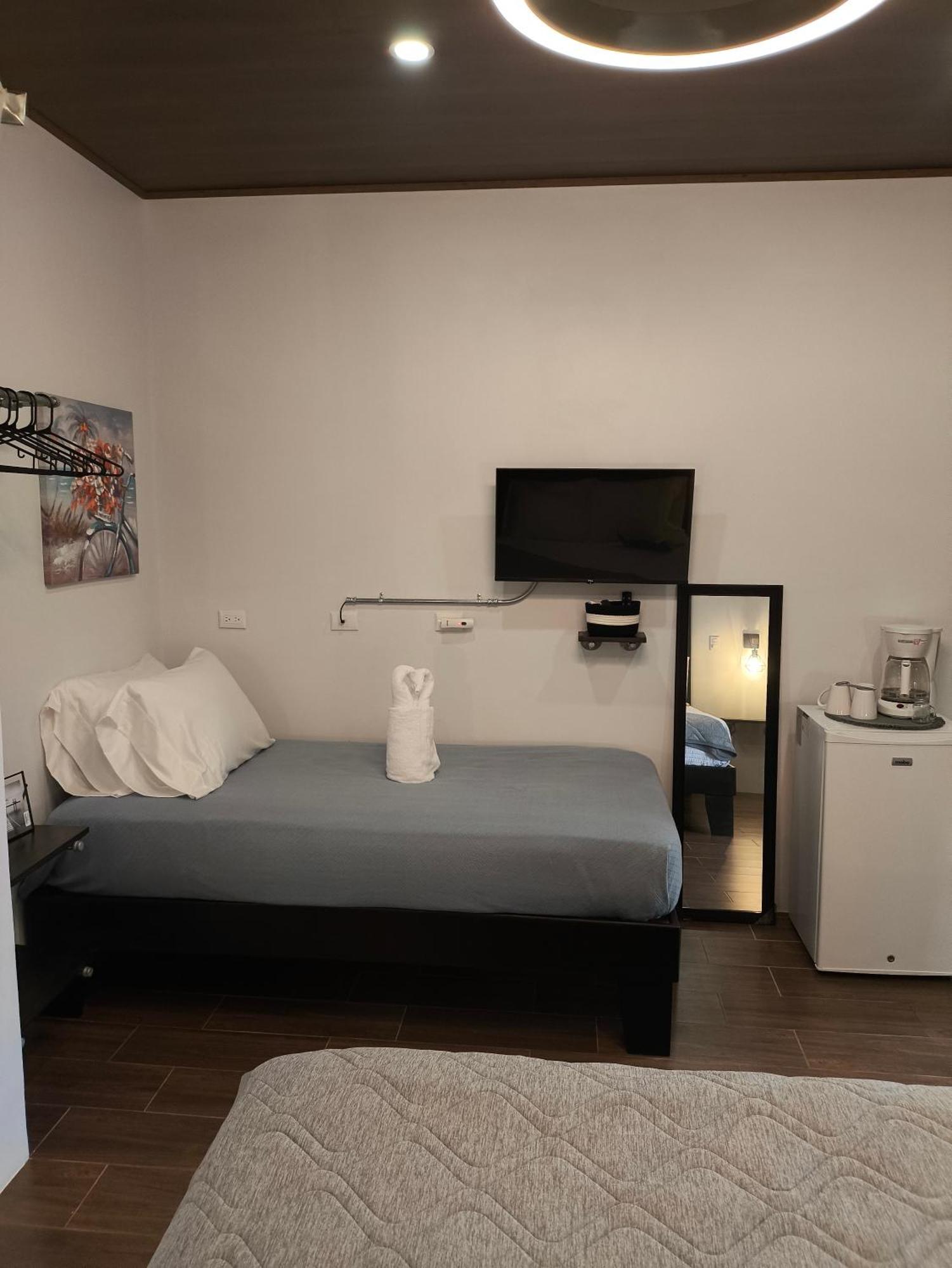 Madre Terra Bed & Breakfast Uvita Bagian luar foto